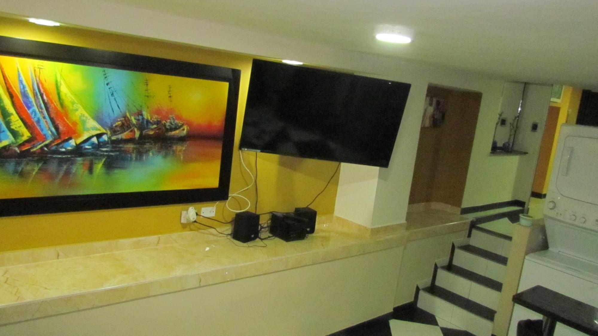 Apartamentos En El Poblado Medellin Bagian luar foto