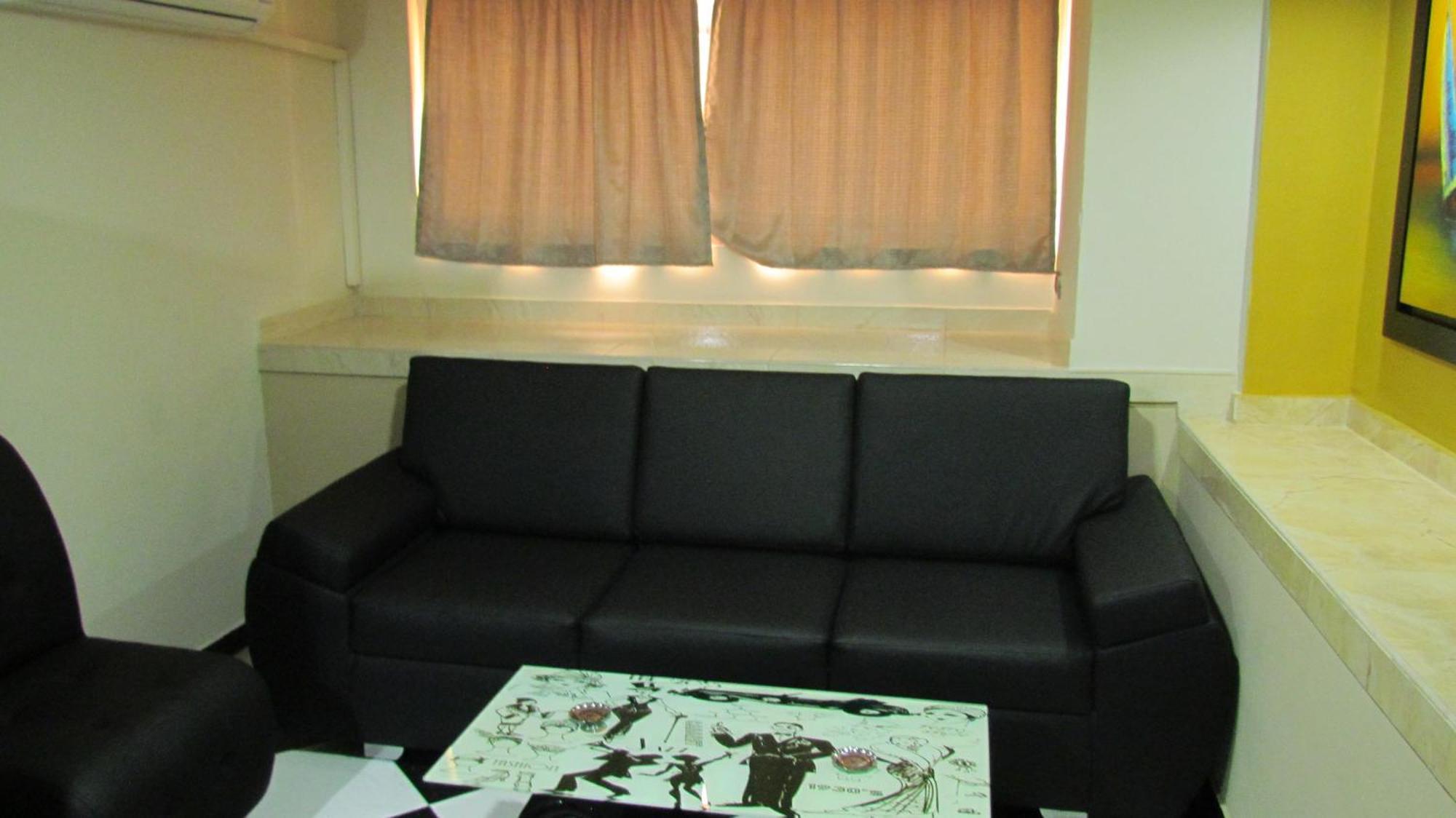 Apartamentos En El Poblado Medellin Bagian luar foto