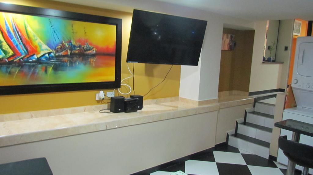 Apartamentos En El Poblado Medellin Bagian luar foto