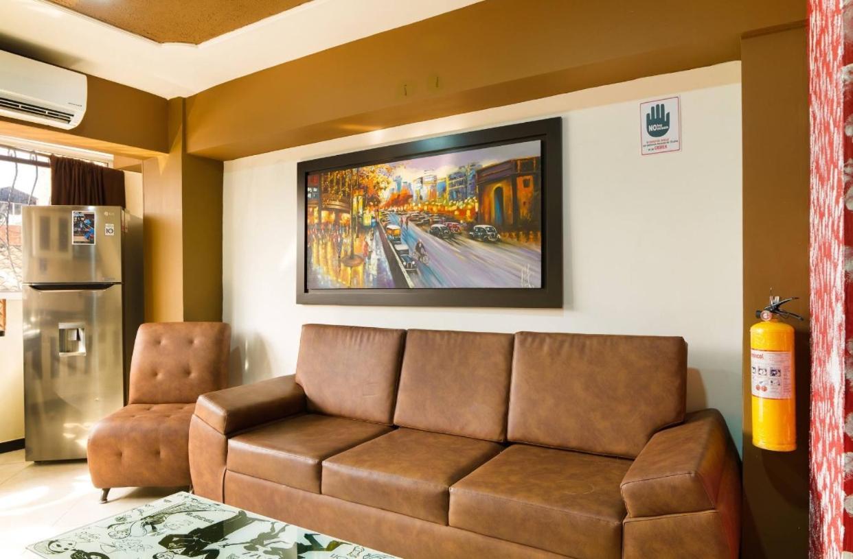 Apartamentos En El Poblado Medellin Bagian luar foto
