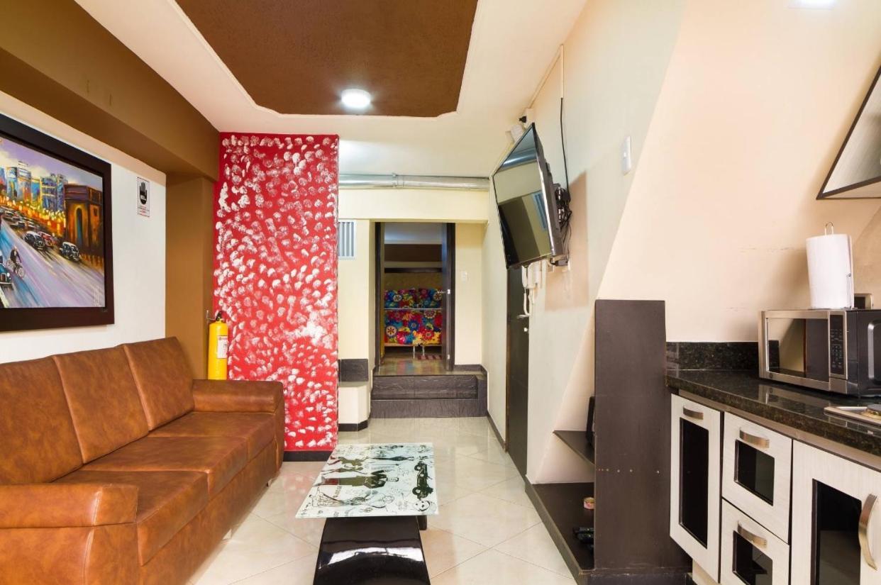 Apartamentos En El Poblado Medellin Bagian luar foto