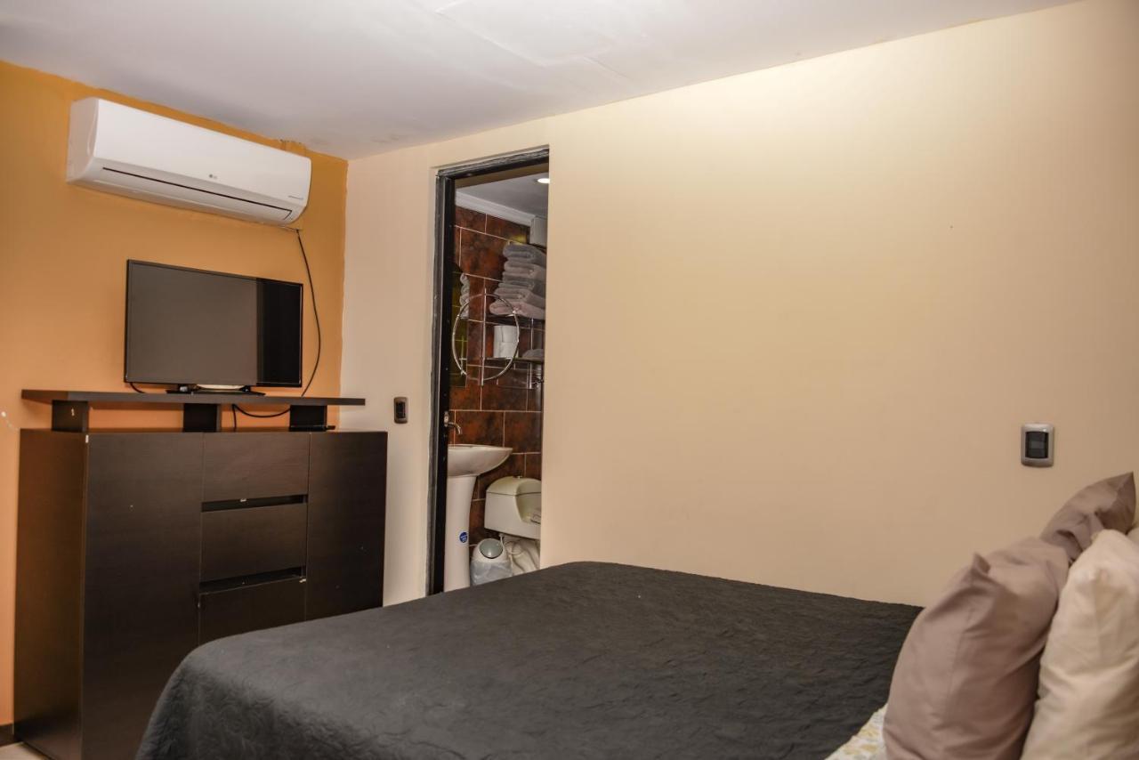 Apartamentos En El Poblado Medellin Bagian luar foto