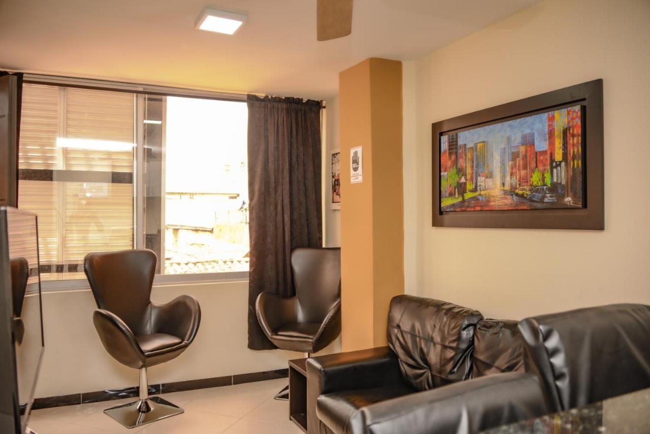 Apartamentos En El Poblado Medellin Bagian luar foto